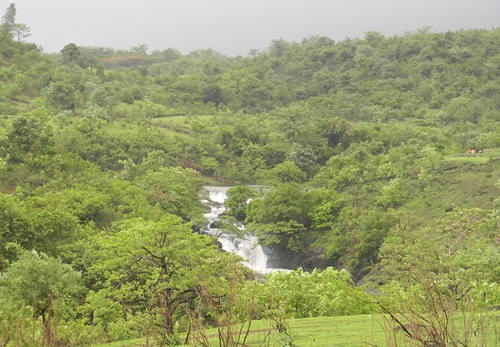 Kondeshwar Waterfall
