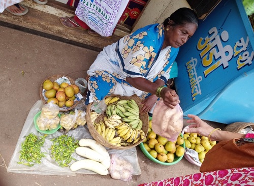 Shiroda Market